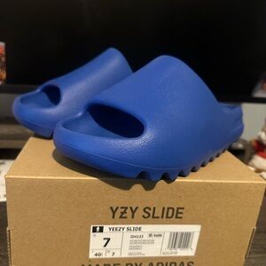 Adidas Yeezy Slide - Azure